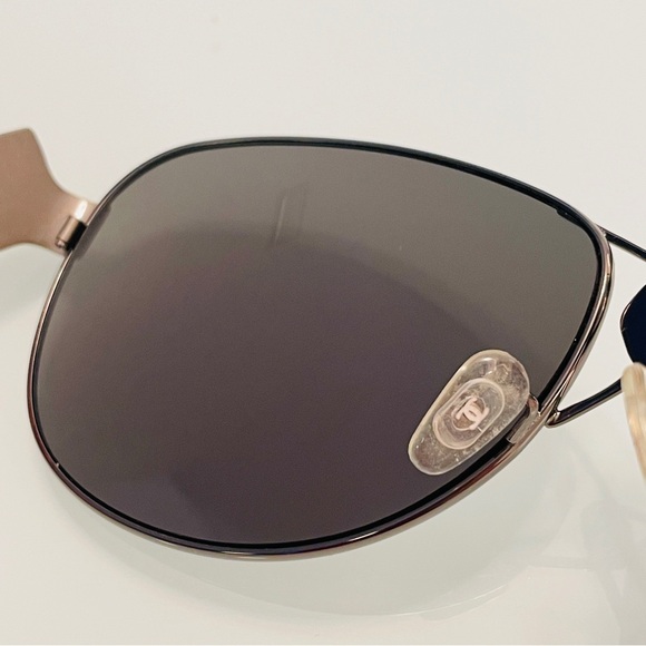 Authentic Vintage Chanel Black Sunglasses with Crystals CH2045C COL.192/… - Picture 5 of 11